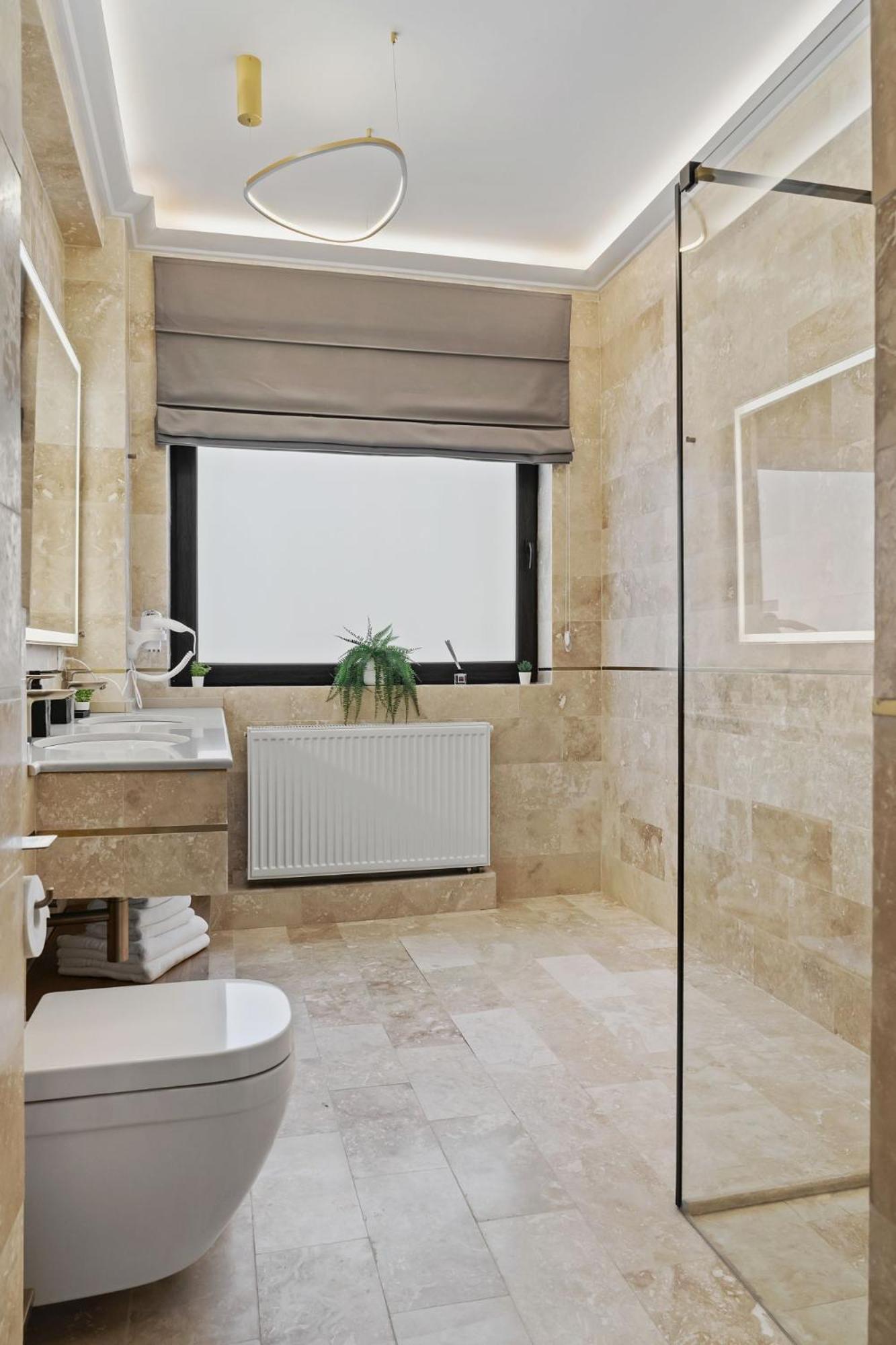 Central Two Rooms Apartment The Paradise Of Lights Bucureşti Eksteriør bilde