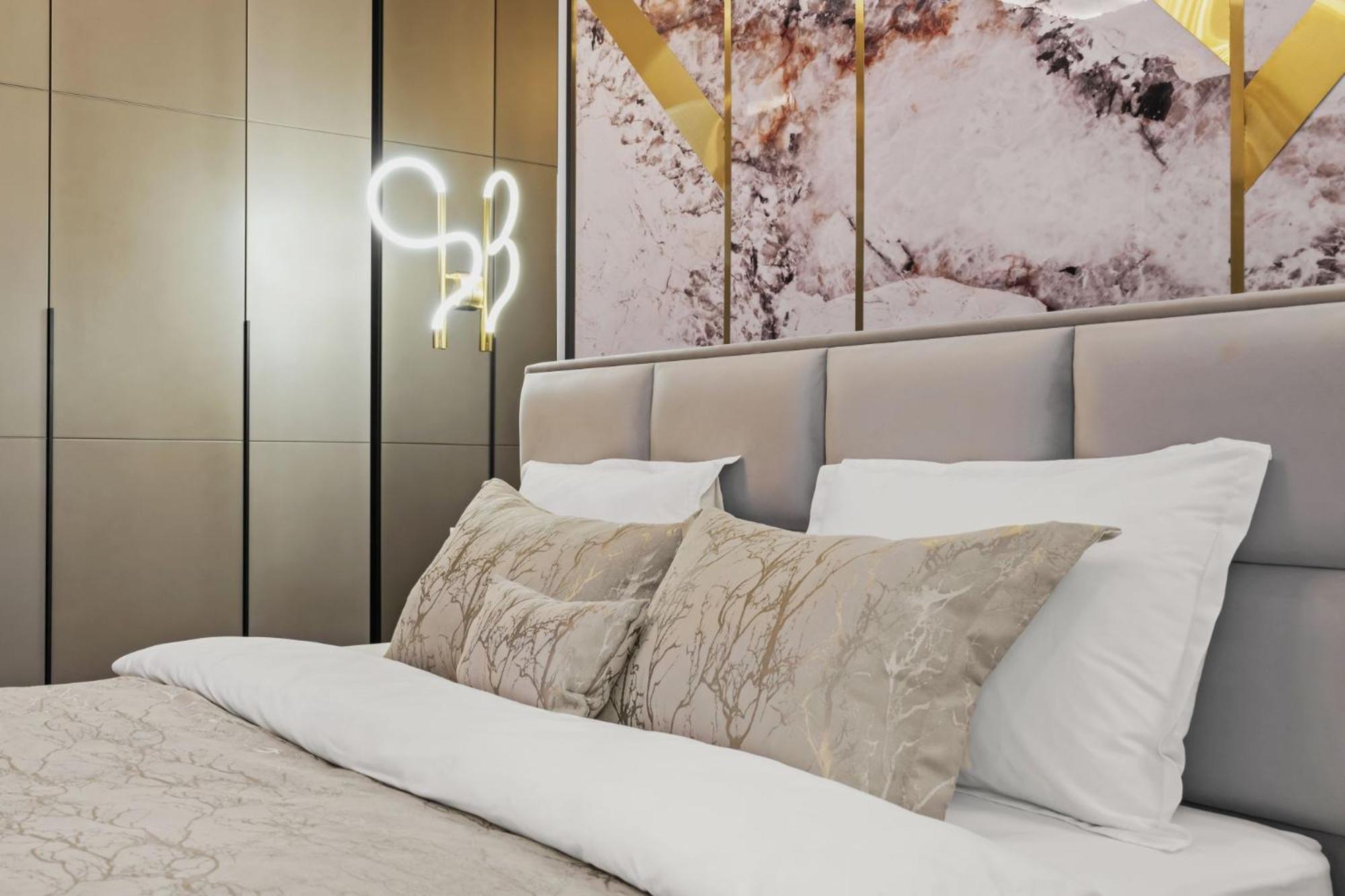 Central Two Rooms Apartment The Paradise Of Lights Bucureşti Eksteriør bilde