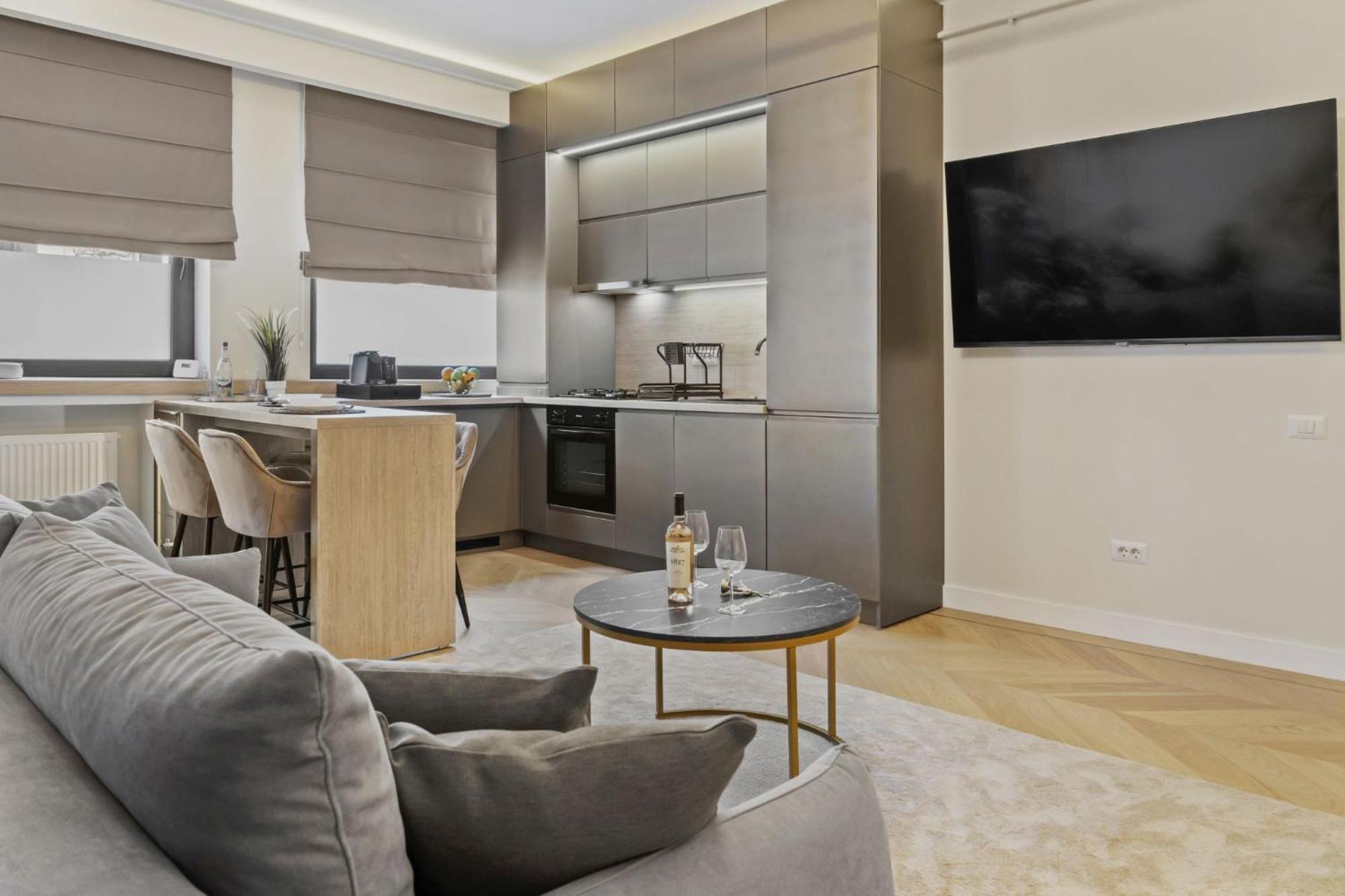 Central Two Rooms Apartment The Paradise Of Lights Bucureşti Eksteriør bilde