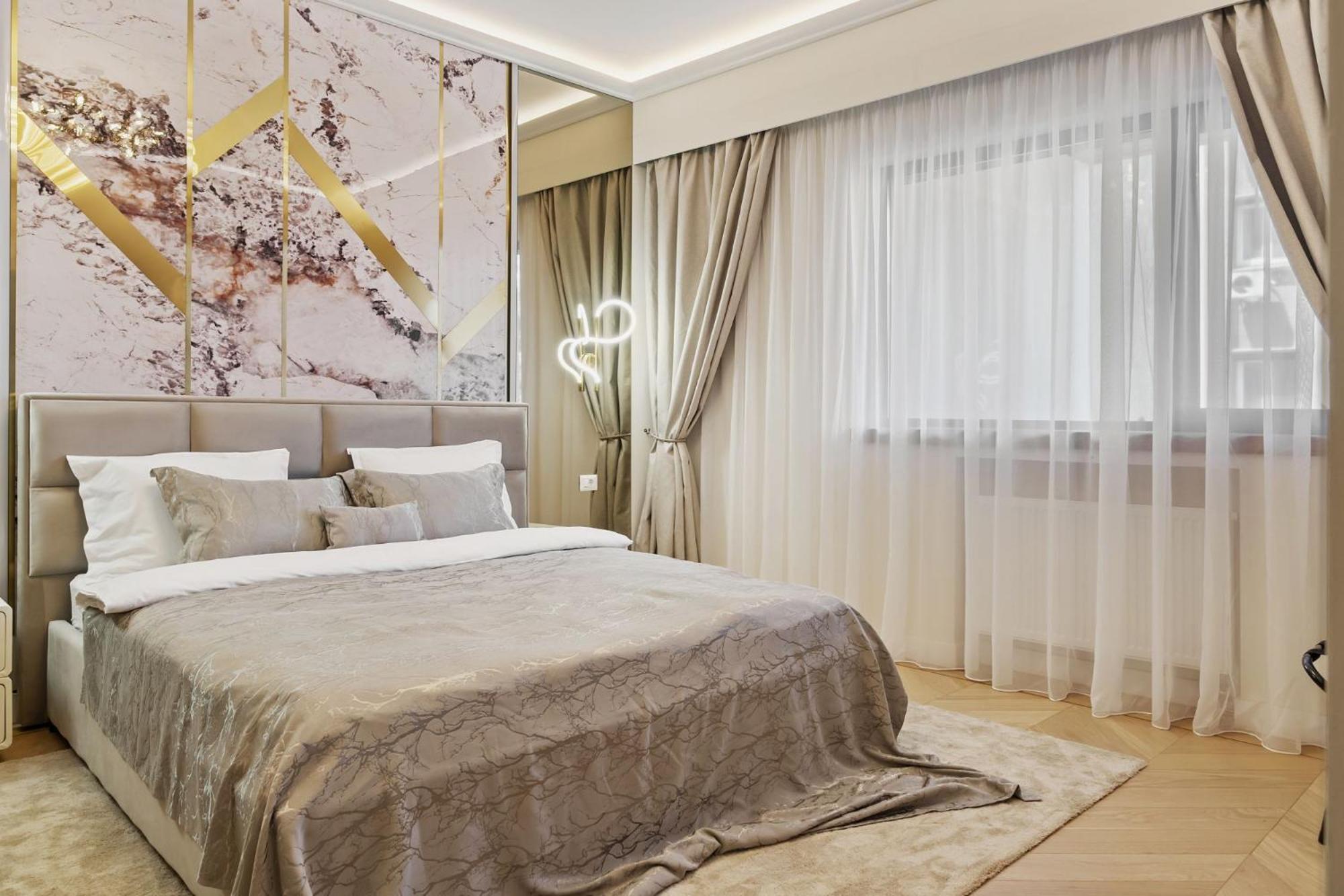 Central Two Rooms Apartment The Paradise Of Lights Bucureşti Eksteriør bilde